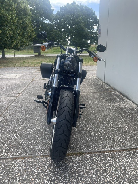 Harley-Davidson Ravenna BREAKOUT 114